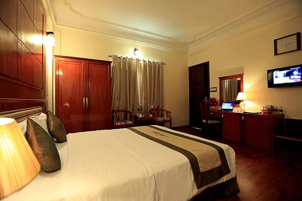 Moon View - 65 Cua Bac - By Bay Luxury Hanoi