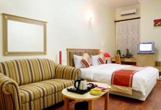Moon View - 65 Cua Bac - By Bay Luxury Hotel